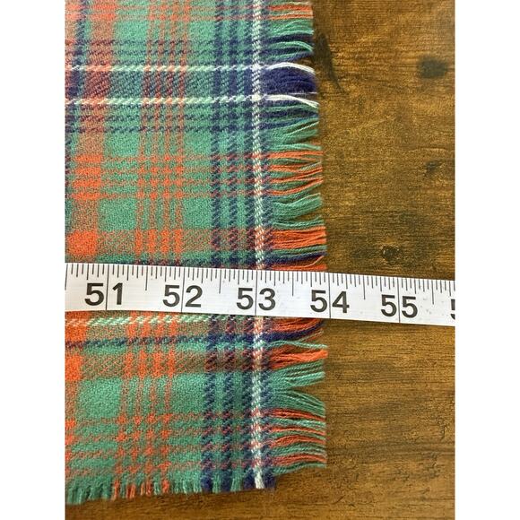 Scotland Vtg 100% Pure Wool Scarf Plaid Fringe Ingles Buchan Wilson - Picture 5 of 5